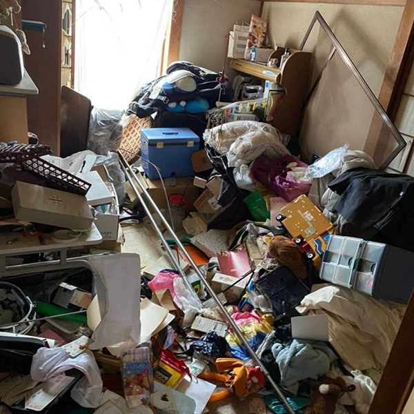 工事前・残置物 BEFORE